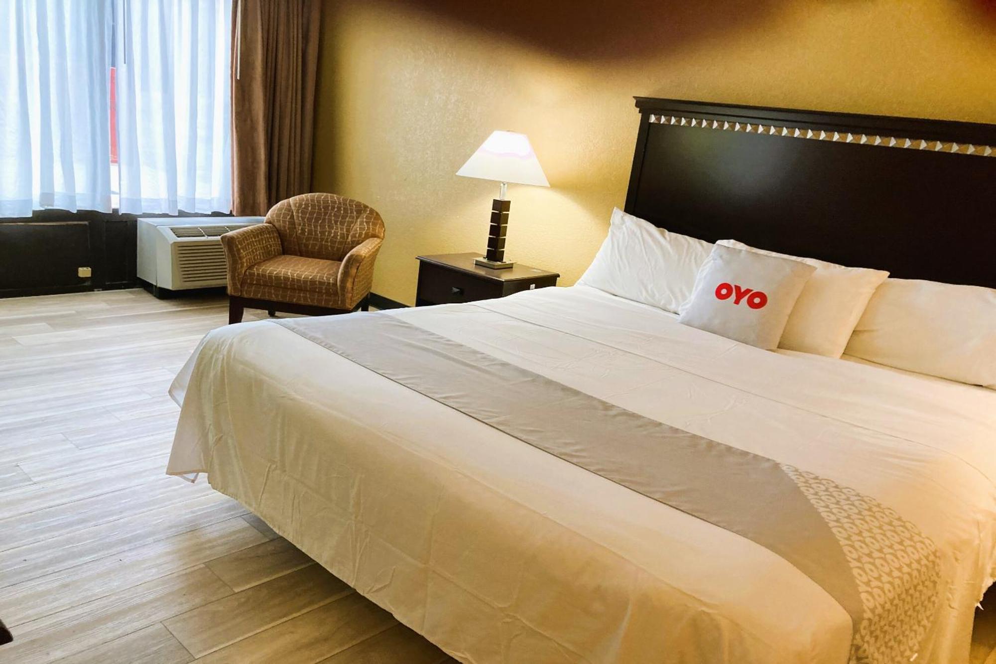 King Room with Pool View