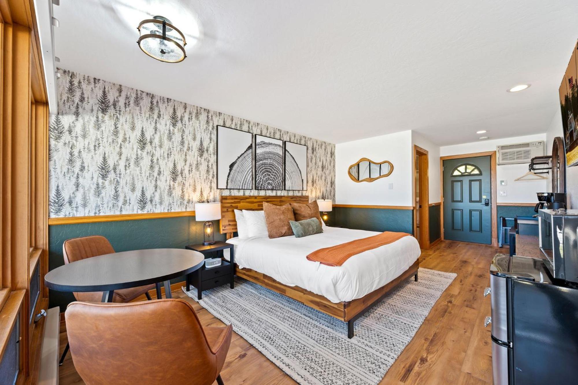 Standard Single Room,1662432572:JPEG