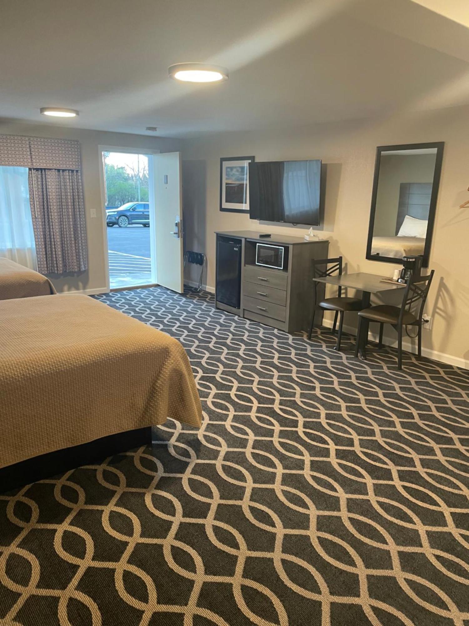 Double Room,1665404439:JPEG