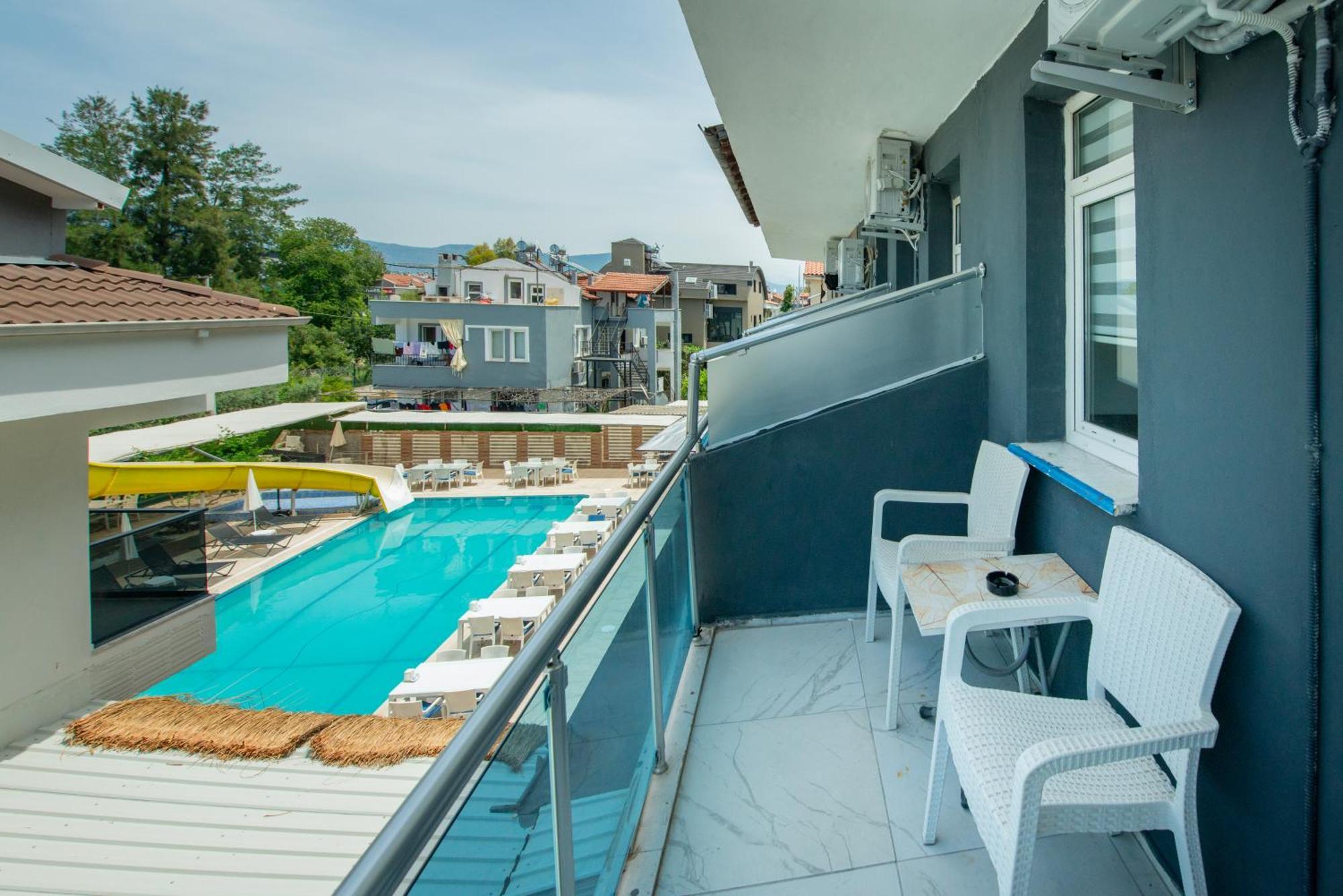 Chambre Double - Vue sur Jardin