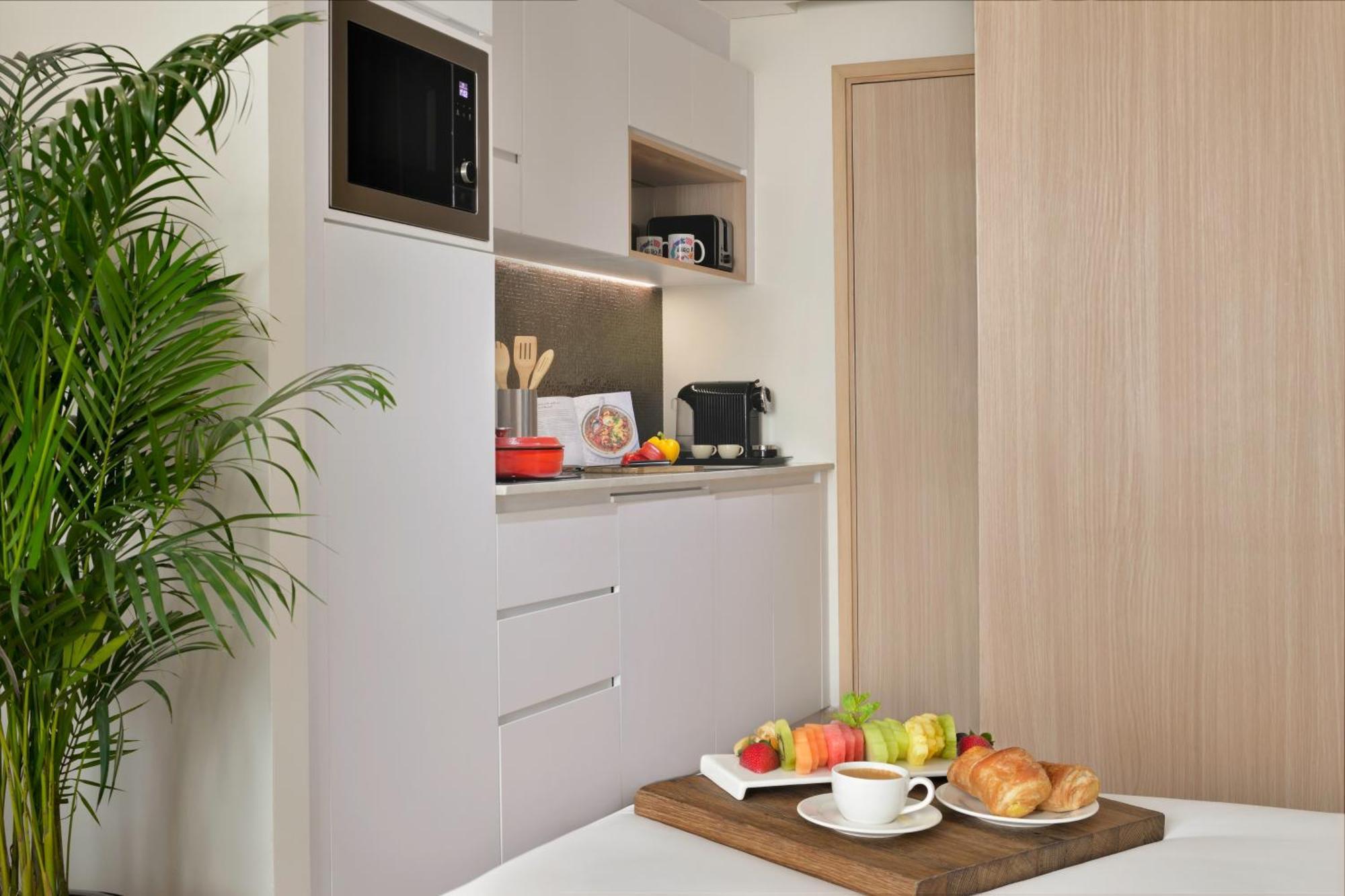Studio met Kingsize Bed en Toegang tot het Privéstrand