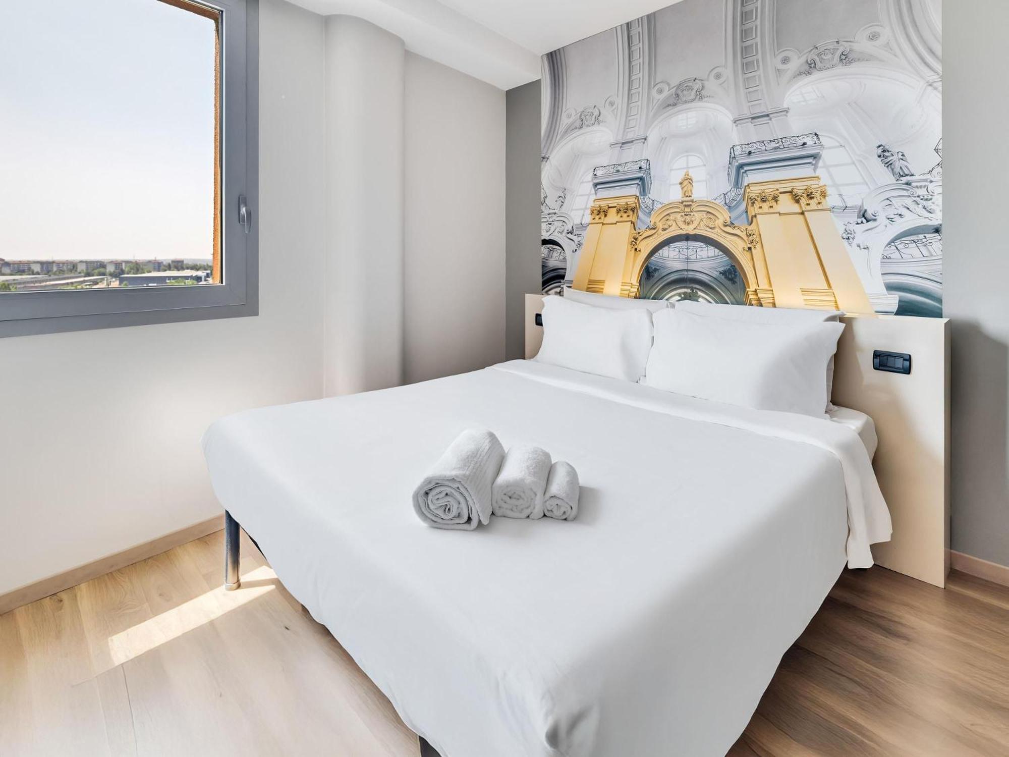 Superior Double Room,1742756931:JPEG