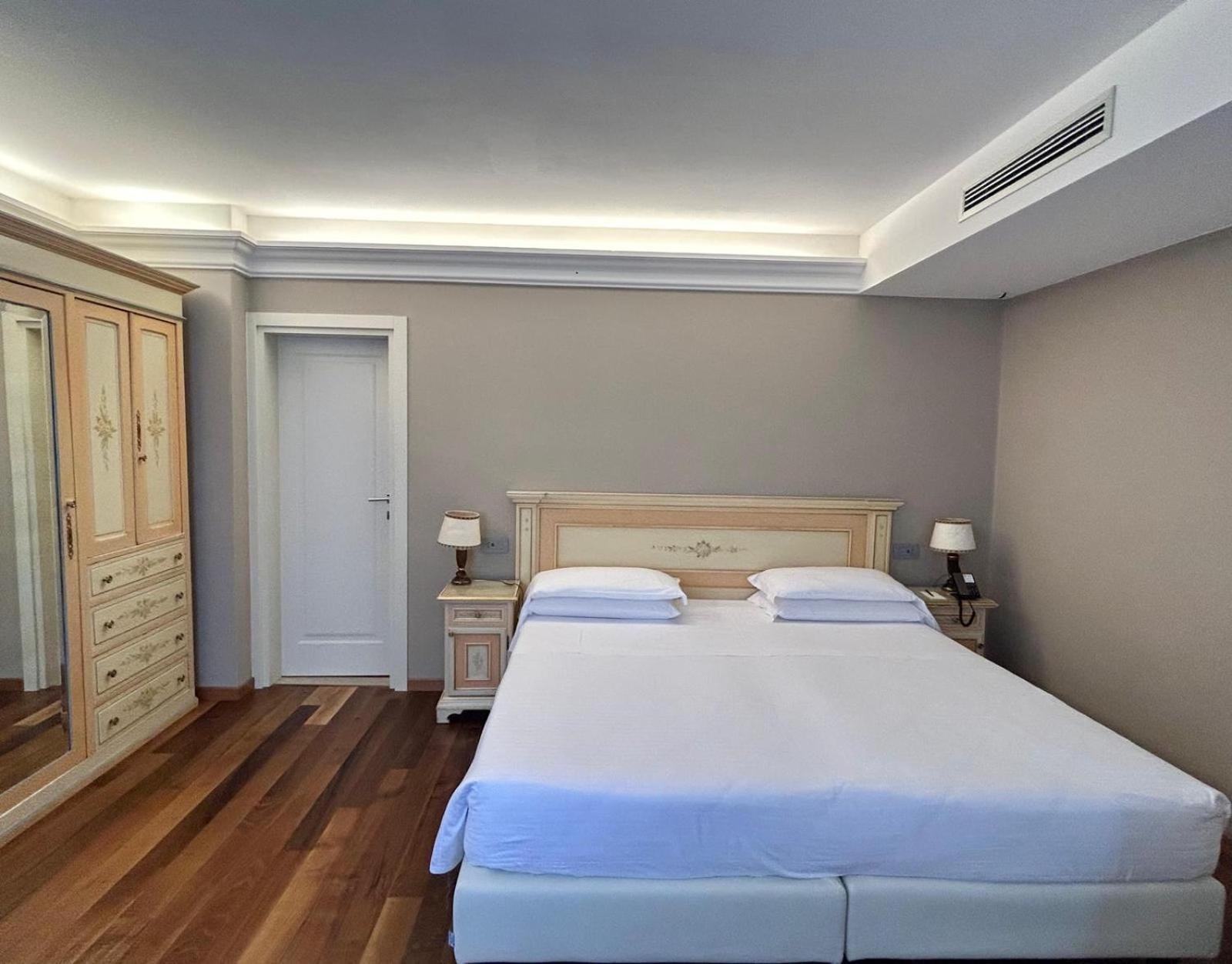 Superior Double Room with Canal View,1697790925:JPEG