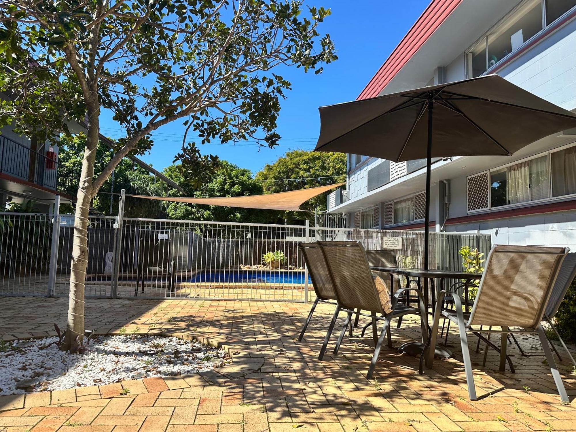 Queen Room (No Pets),1739424084:JPEG