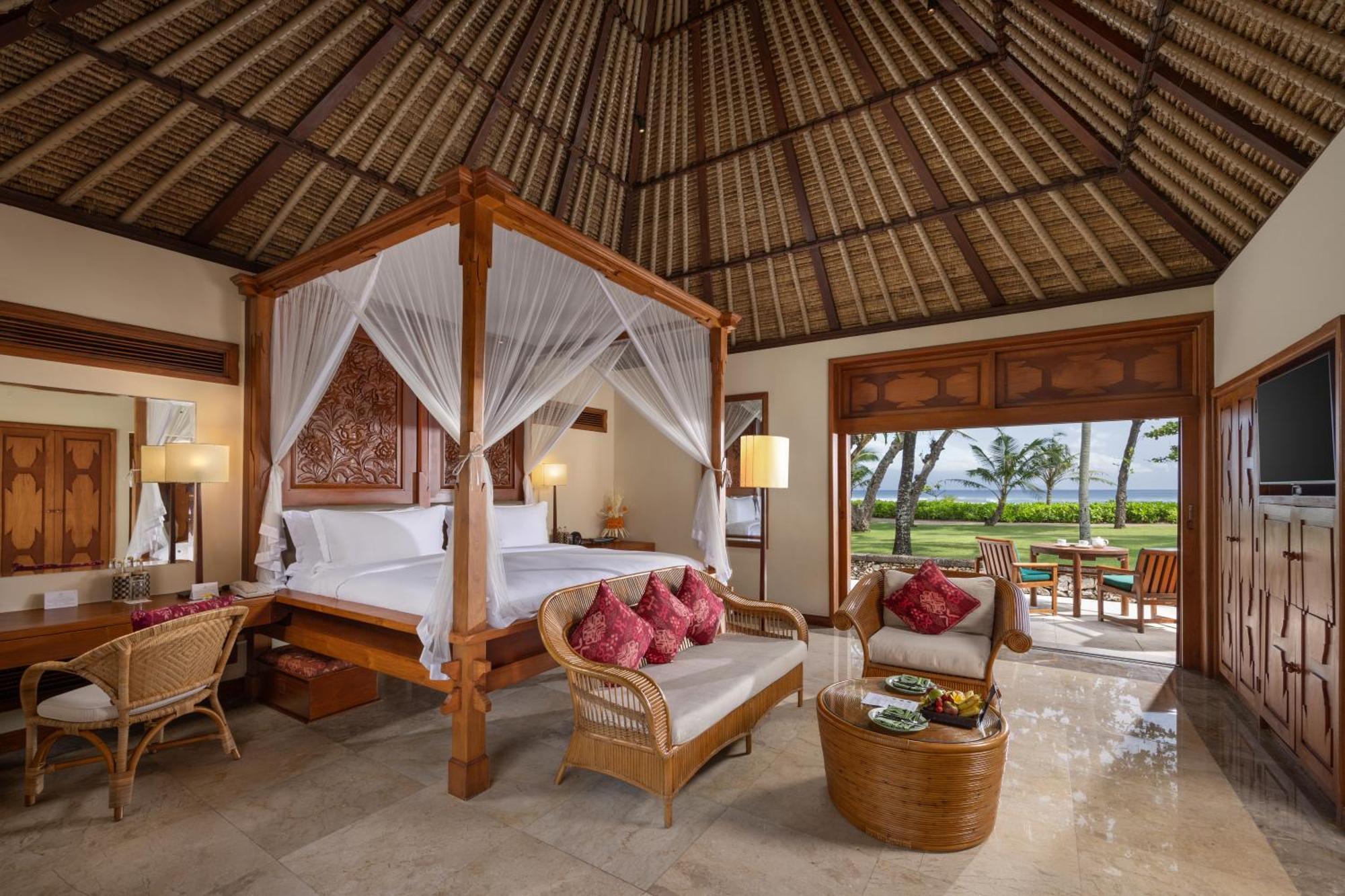 Luxe Villa met Uitzicht op de Oceaan