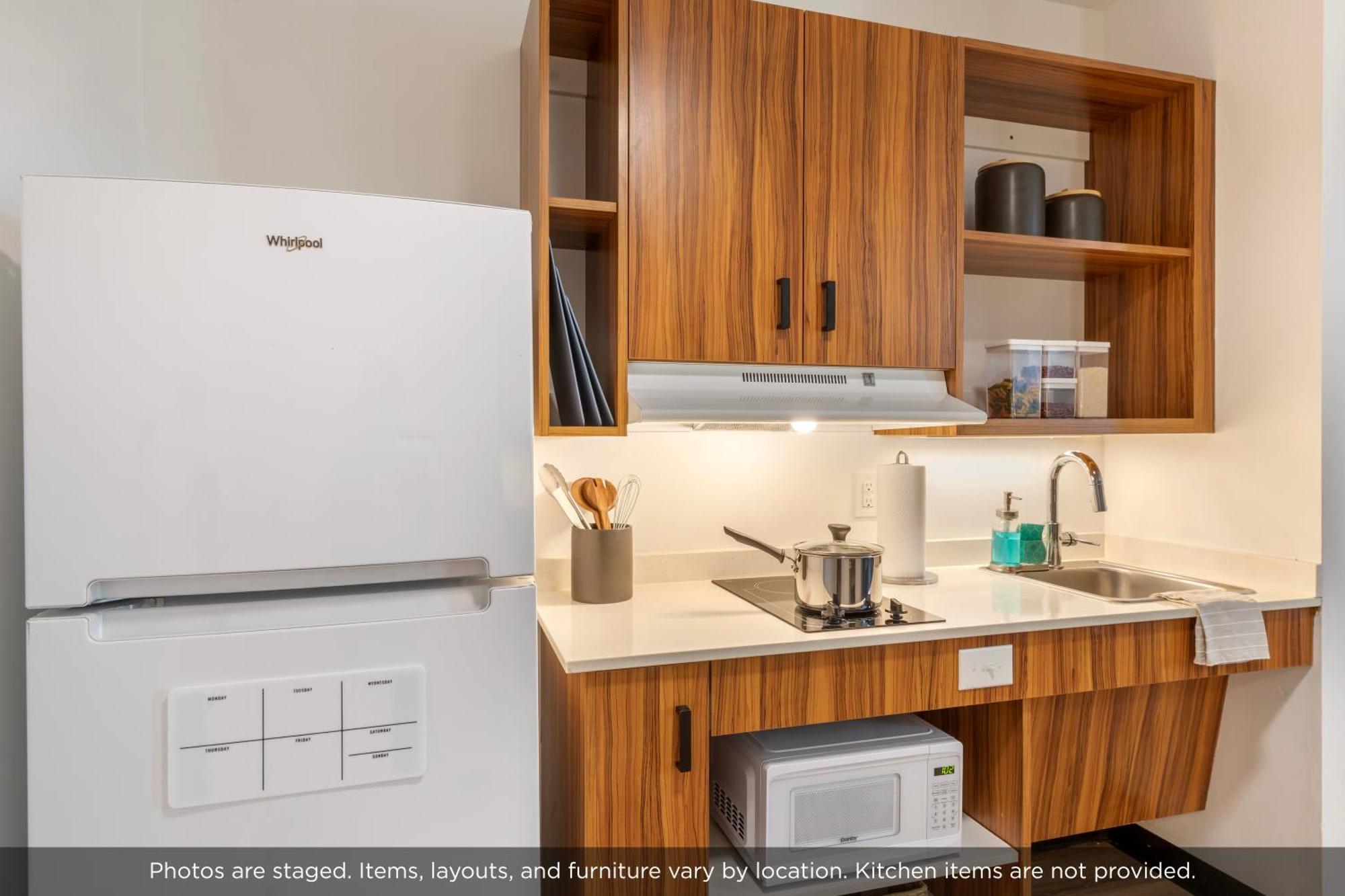 Queen Studio - Disability Access,1706965473:JPEG