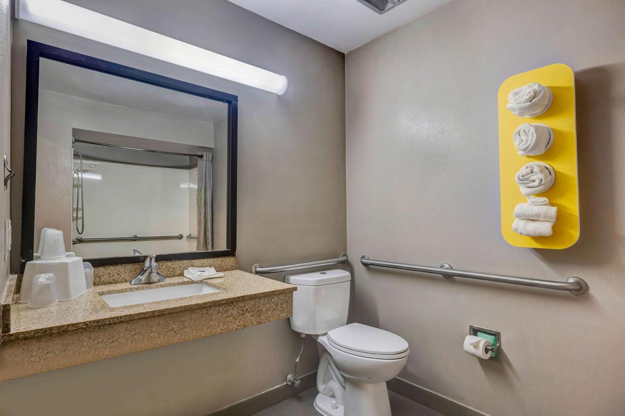 King Room Disability Access Non-Smoking