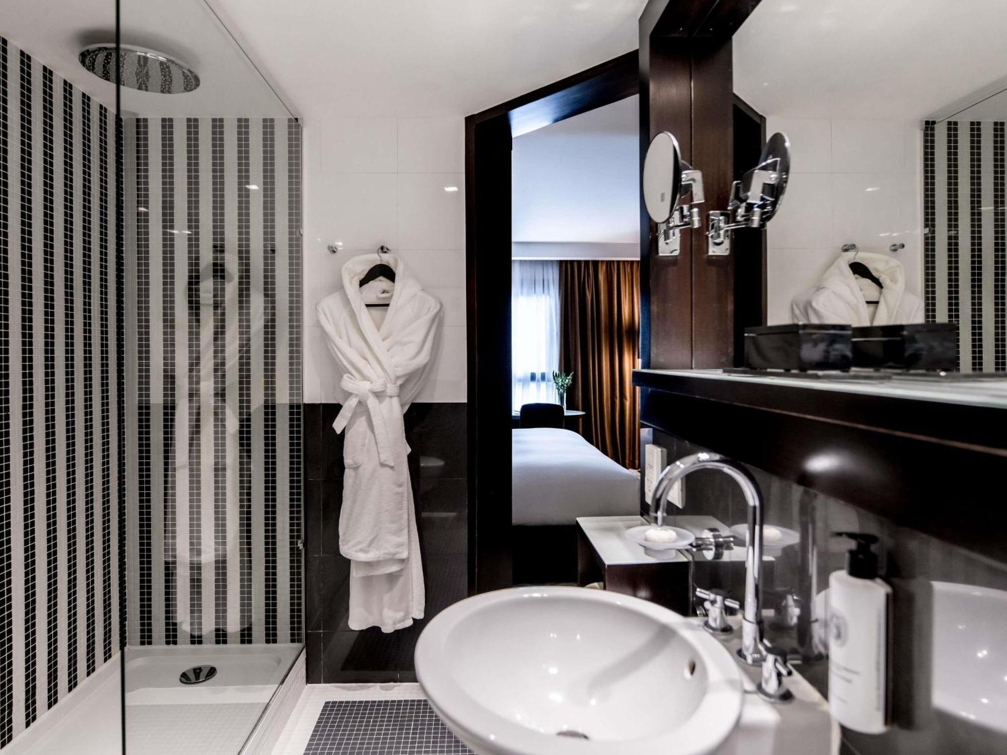 Habitación Doble Superior con cama extragrande