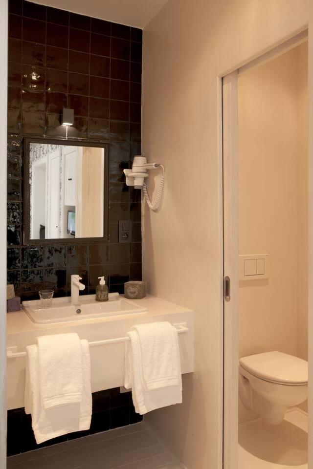 Double Room with Private Bathroom,1756476560:JPEG