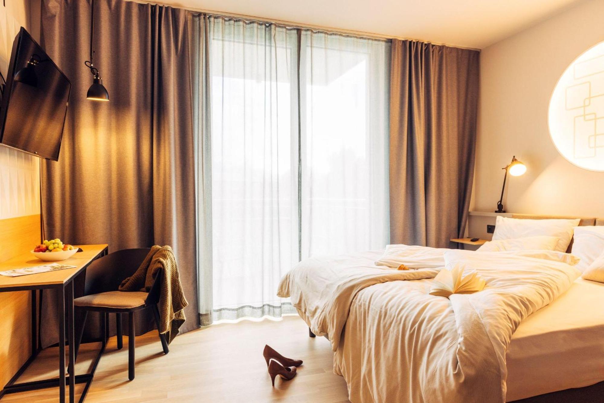 Standard Double or Twin Room,1743487131:JPEG