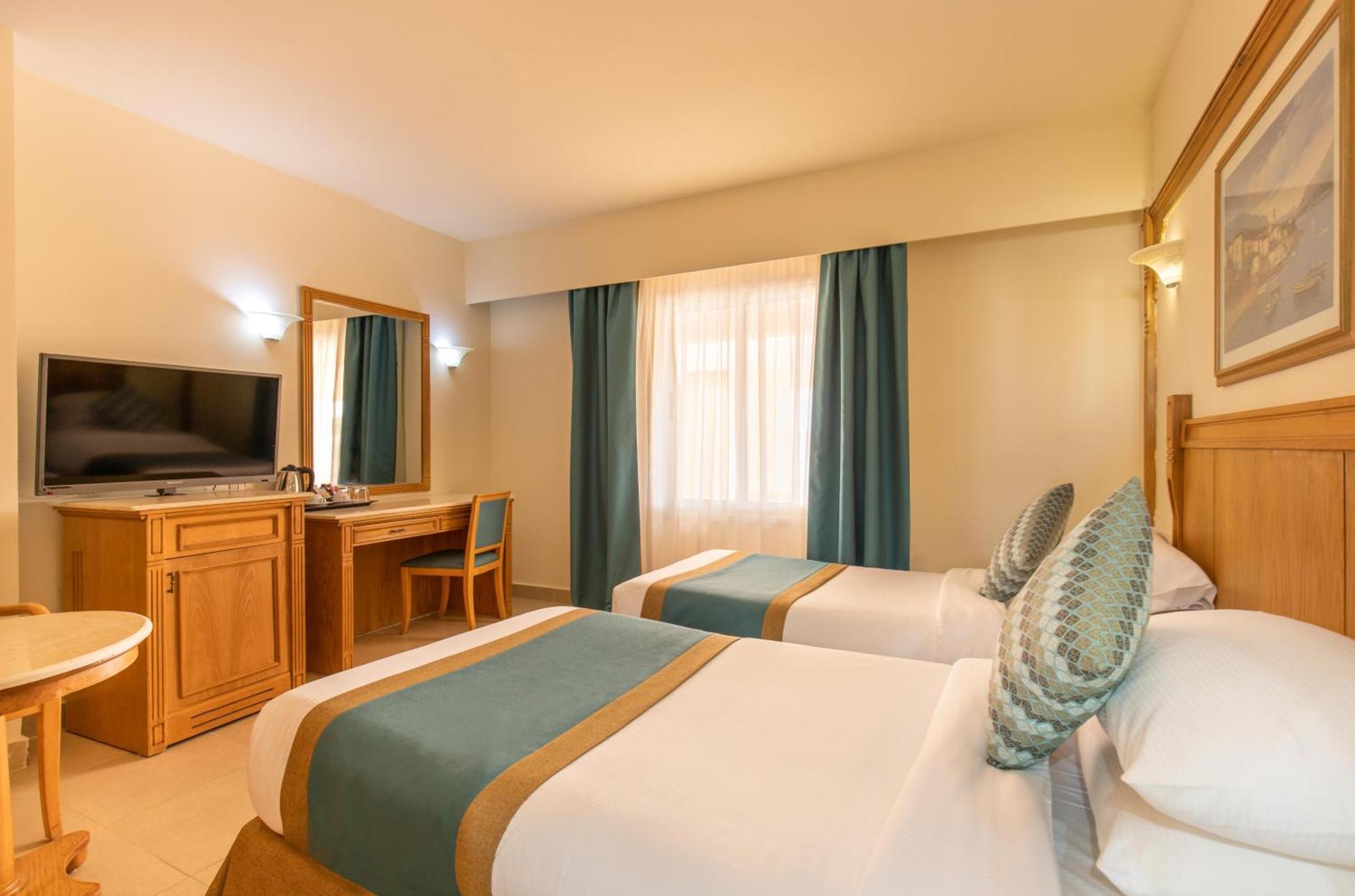 Standard Room,1746850151:JPEG