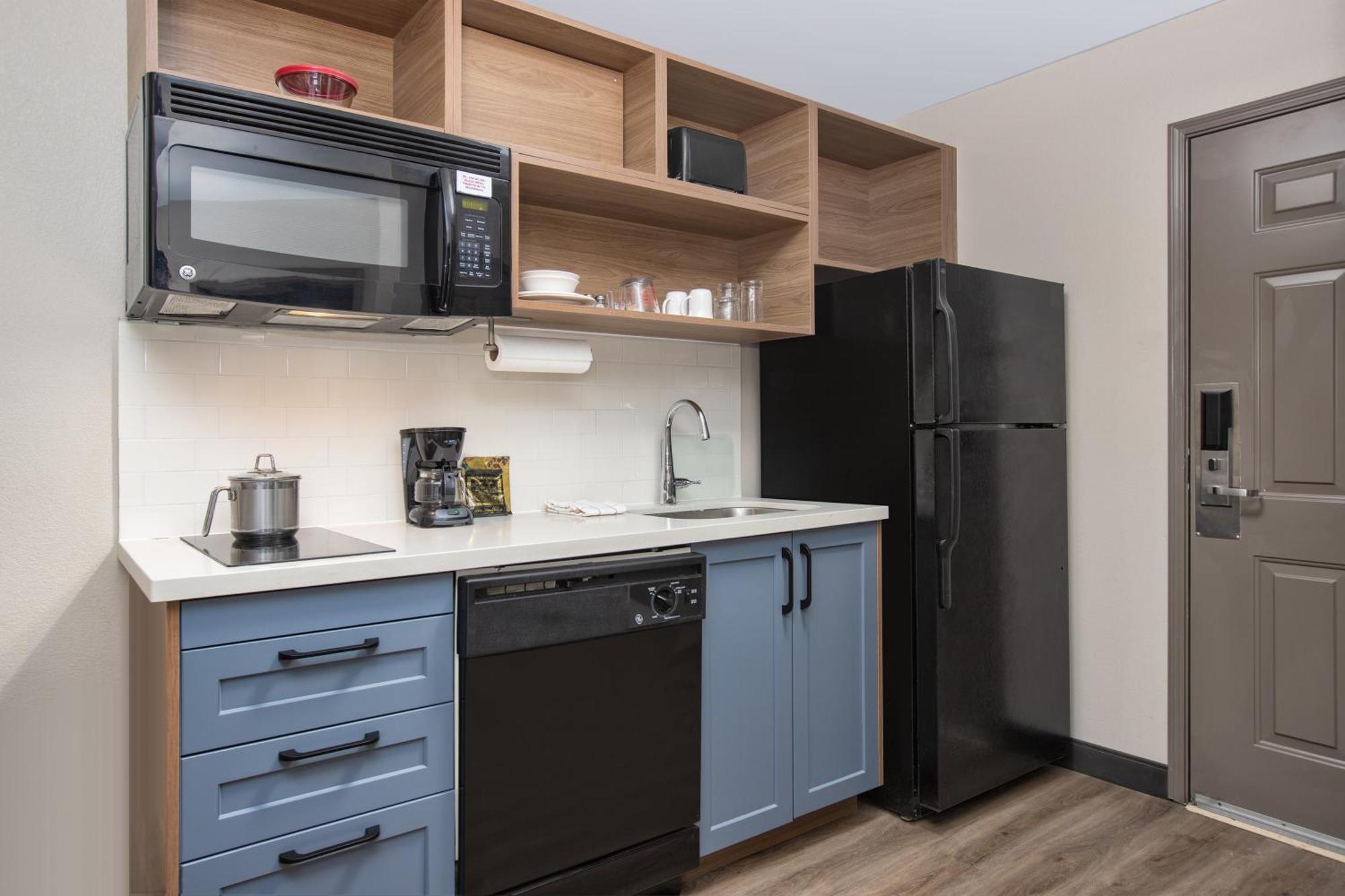 King Studio Suite