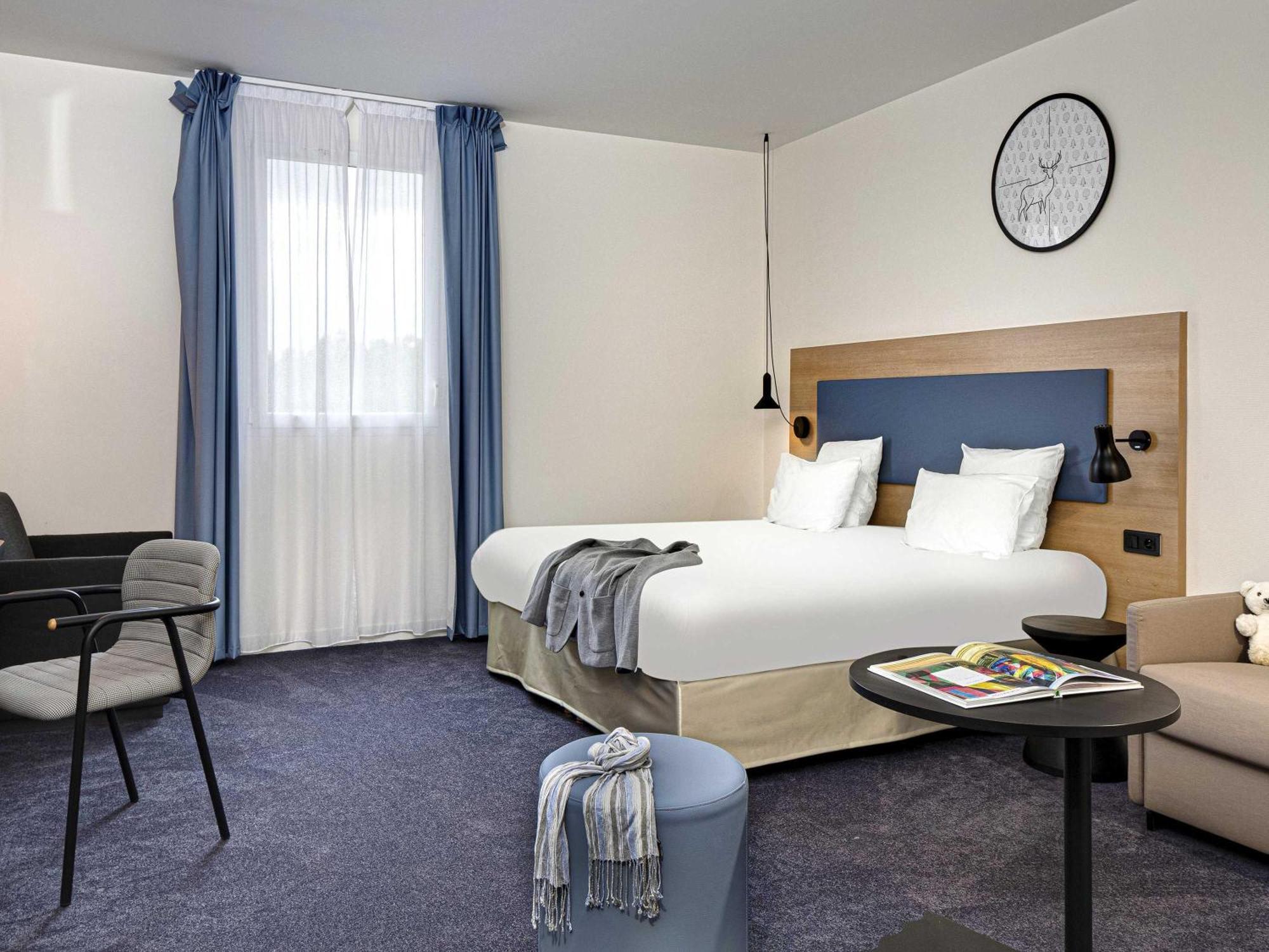 Chambre Lit Queen-Size Standard avec Canapé