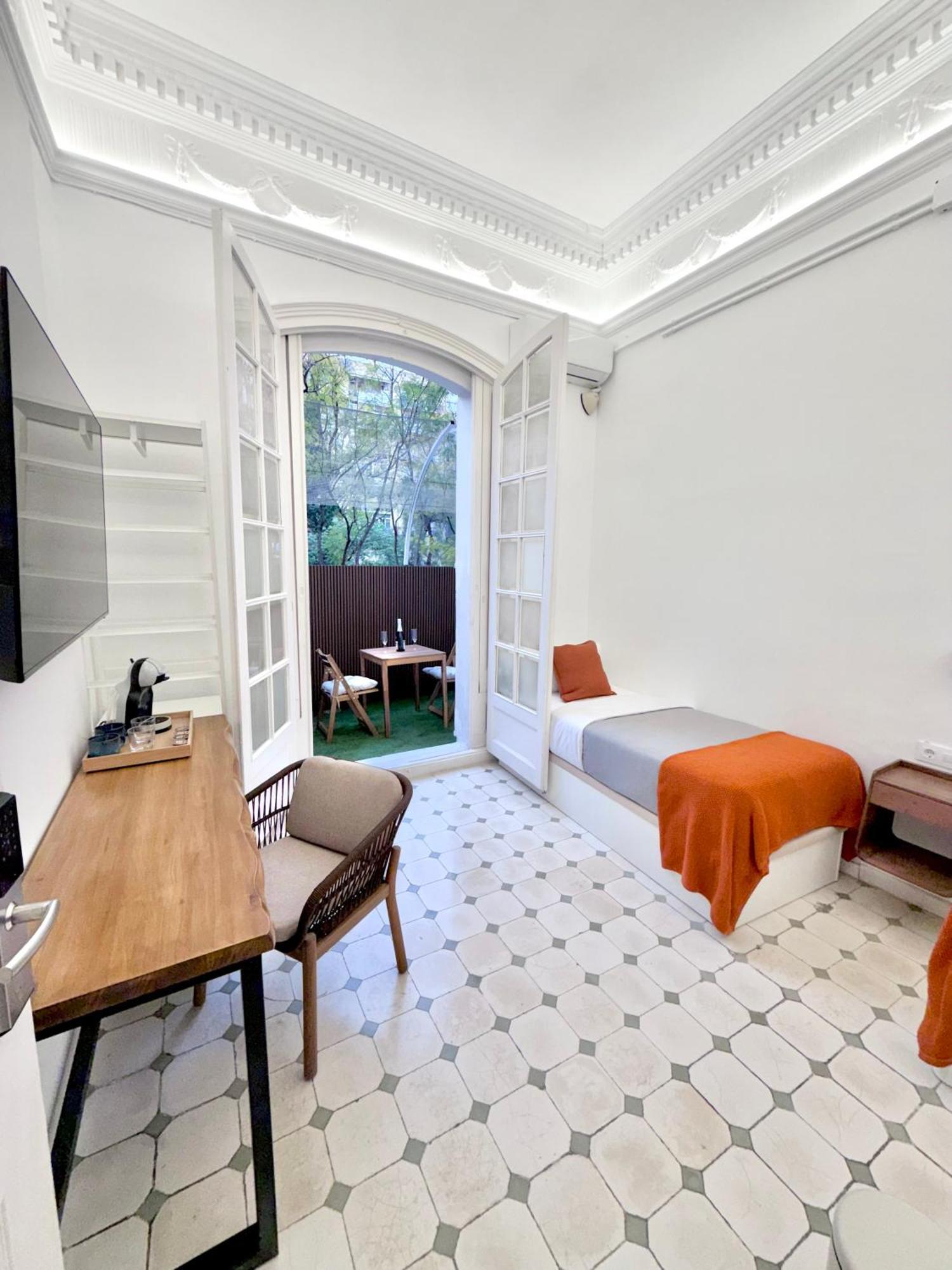 Double or Twin Room Terrace
