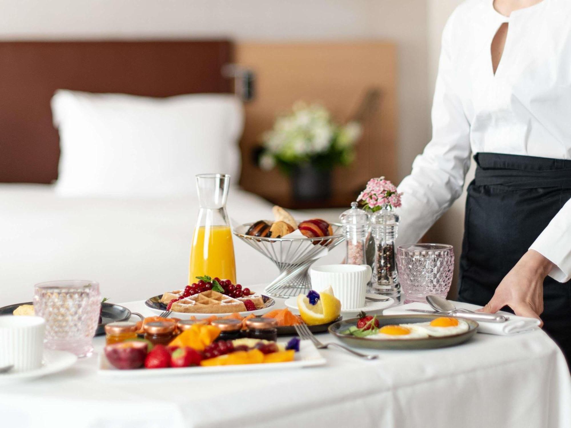 Prestige King Suite with Panoramic View
