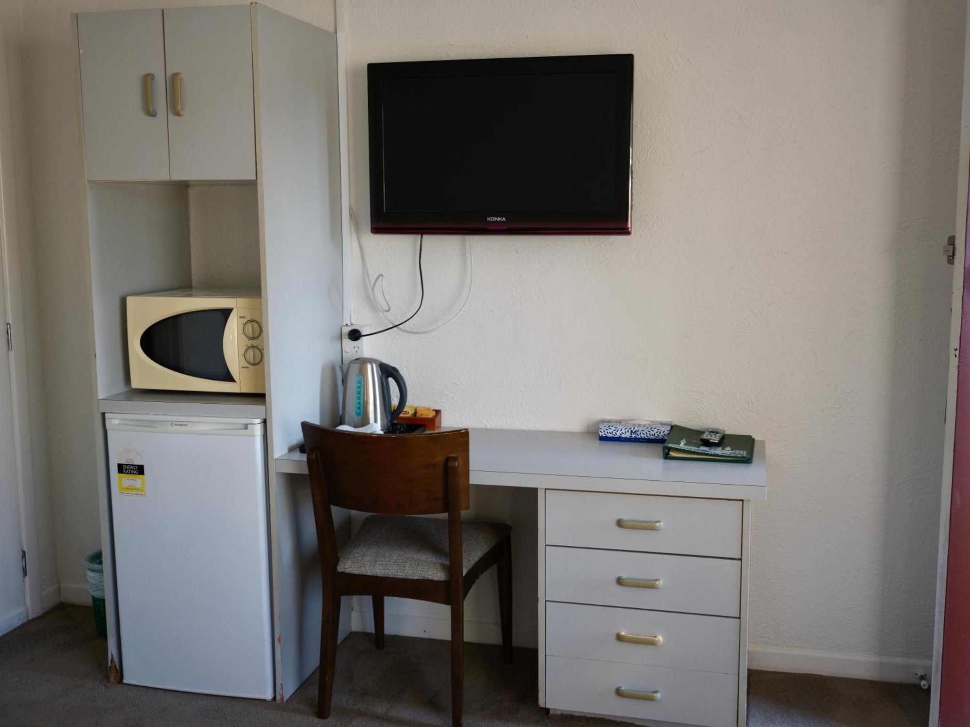 Queen Room