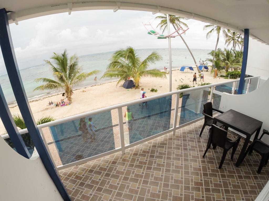 Chambre Lits Jumeaux de Luxe avec Balcon et Vue sur la Mer