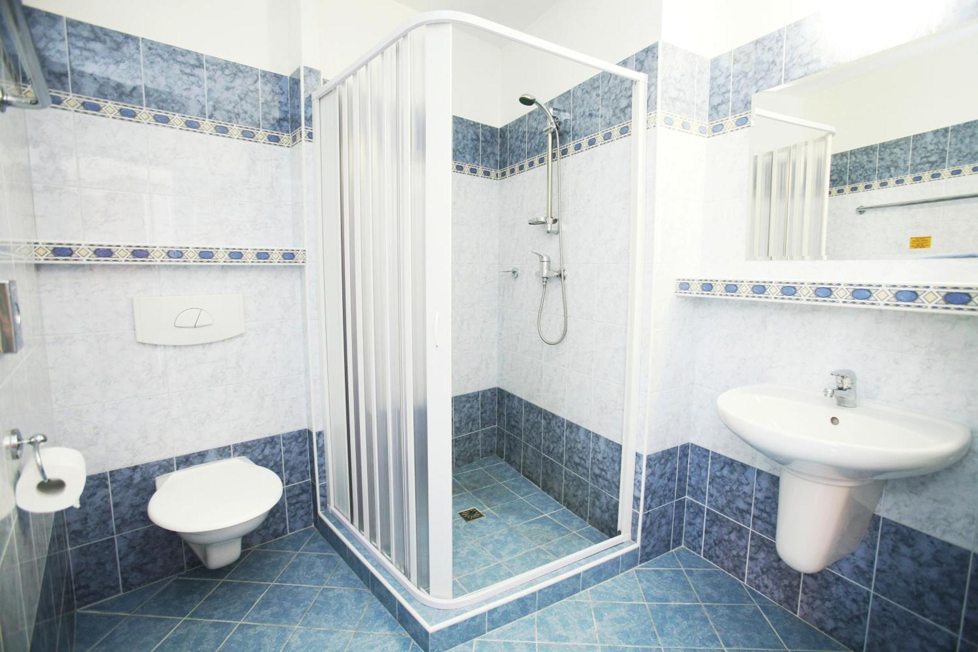Camera Singola con Bagno Privato