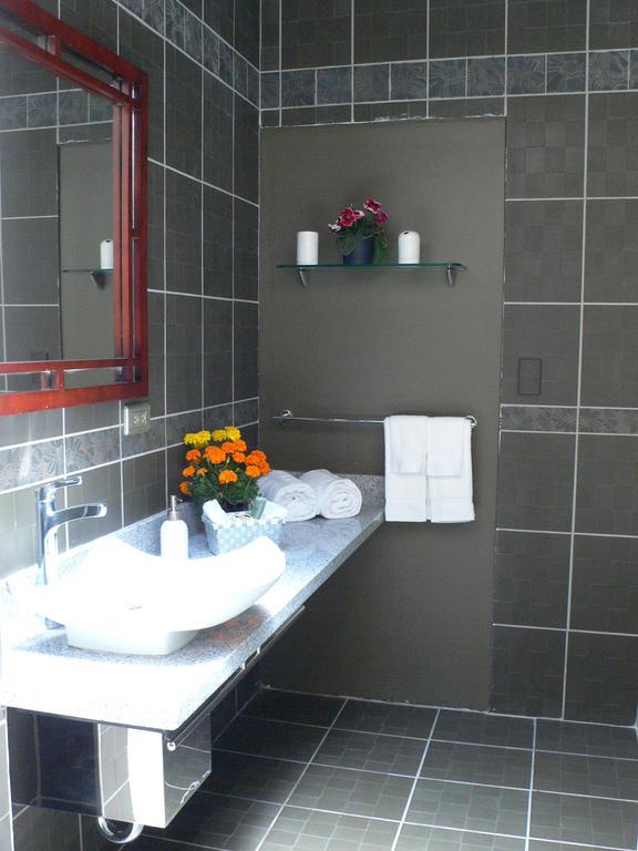 Deluxe Double Room,1184569851:JPEG