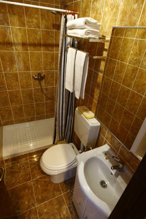 Double Room with Private Bathroom,509839680:JPEG