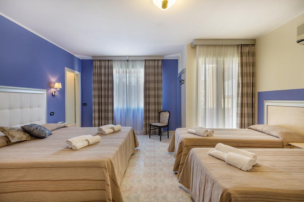 Superior Quadruple Room,258732417:JPEG