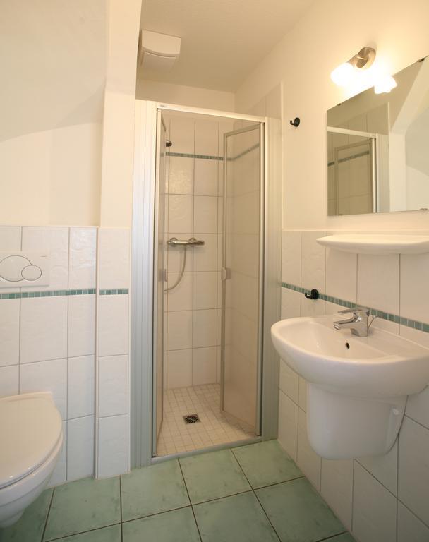 Three-Bedroom House,268263721:JPEG