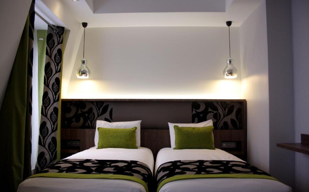 Comfort Twin Room