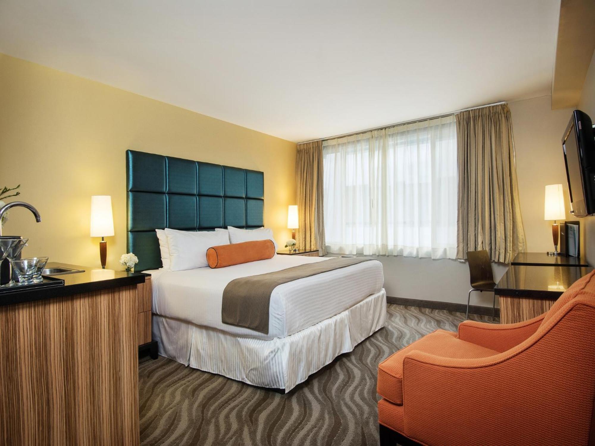 Business King Room,1234985105:JPEG