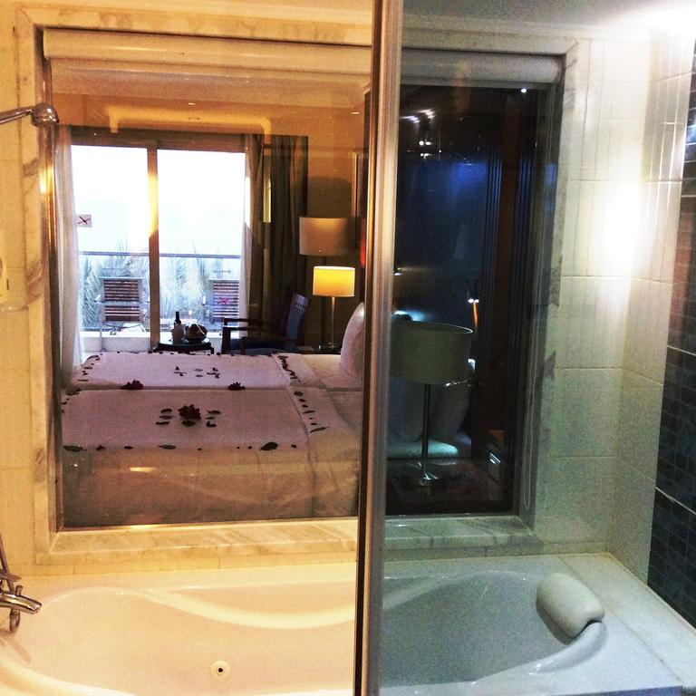 Deluxe Sea View Room,377352538:JPEG