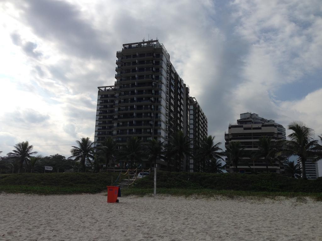 Apartamento com 2 Quartos e Vista Mar
