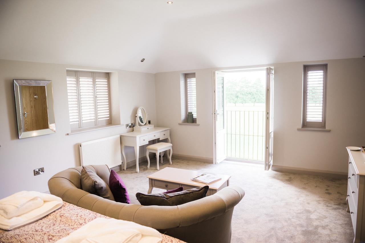 King Room with Lake View