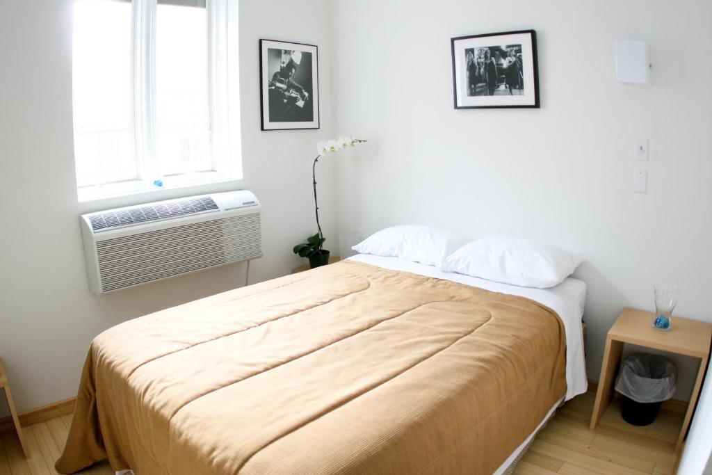 Quarto Standard com Cama de Casal e Banheiro Privativo