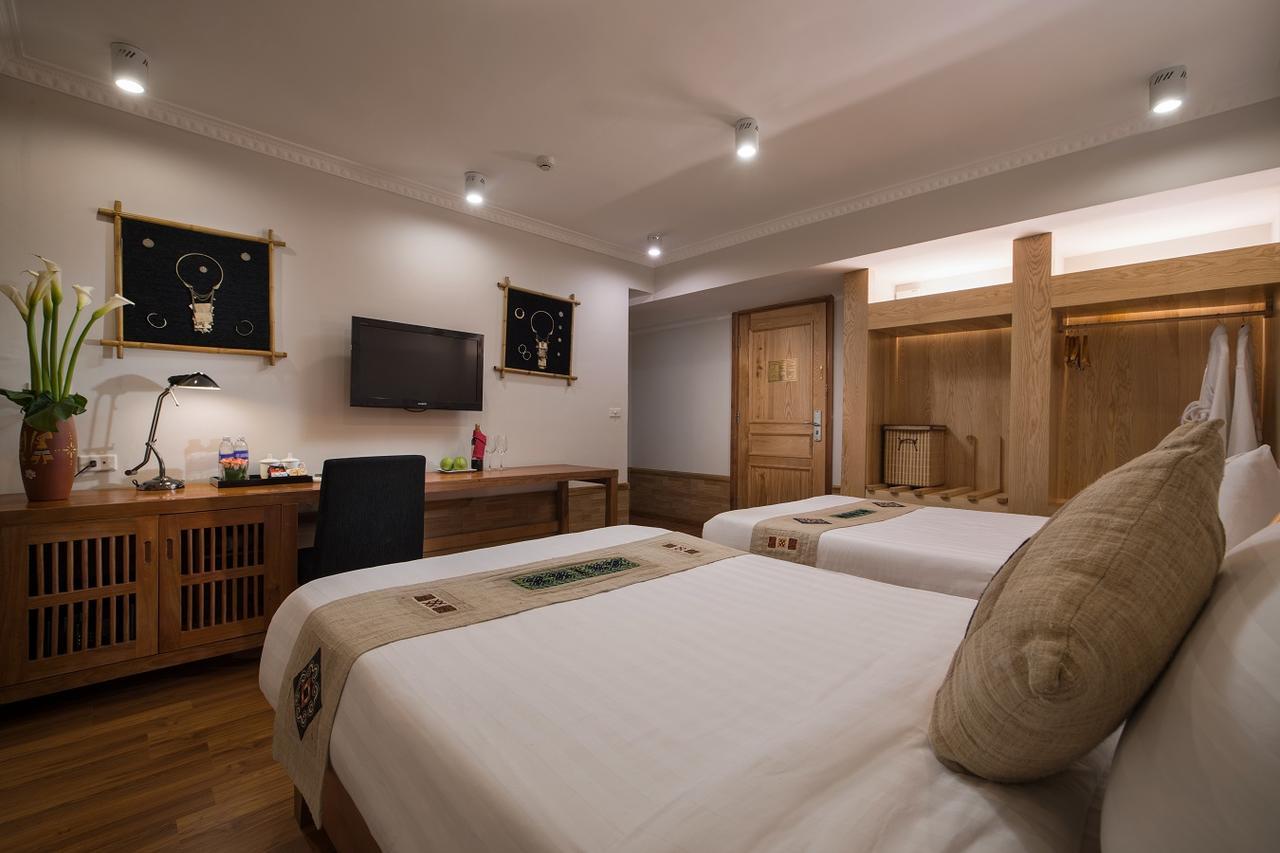 Deluxe Tweepersoonskamer met 1 of 2 Bedden en Uitzicht op de Bergen