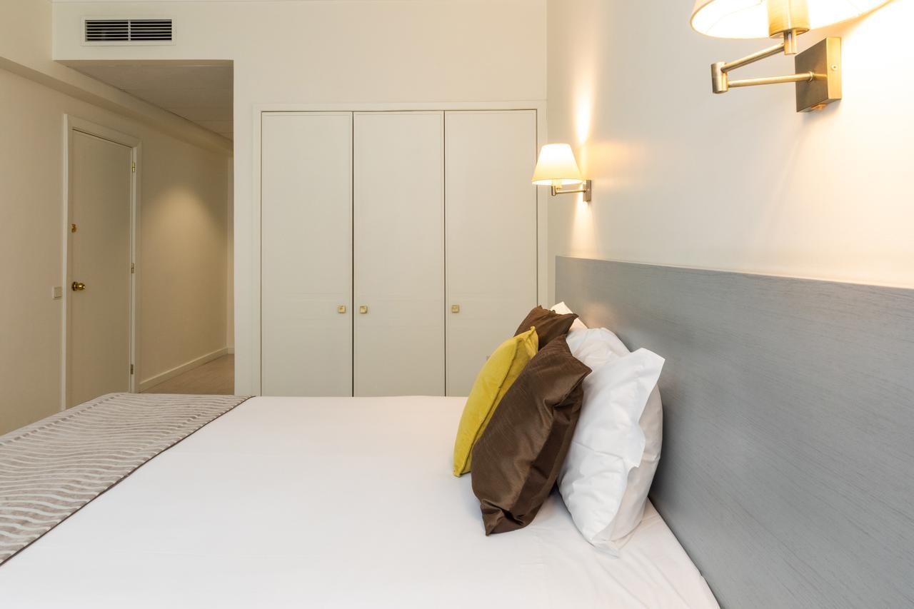 Familiekamer (2 Communicerende Kamers)
