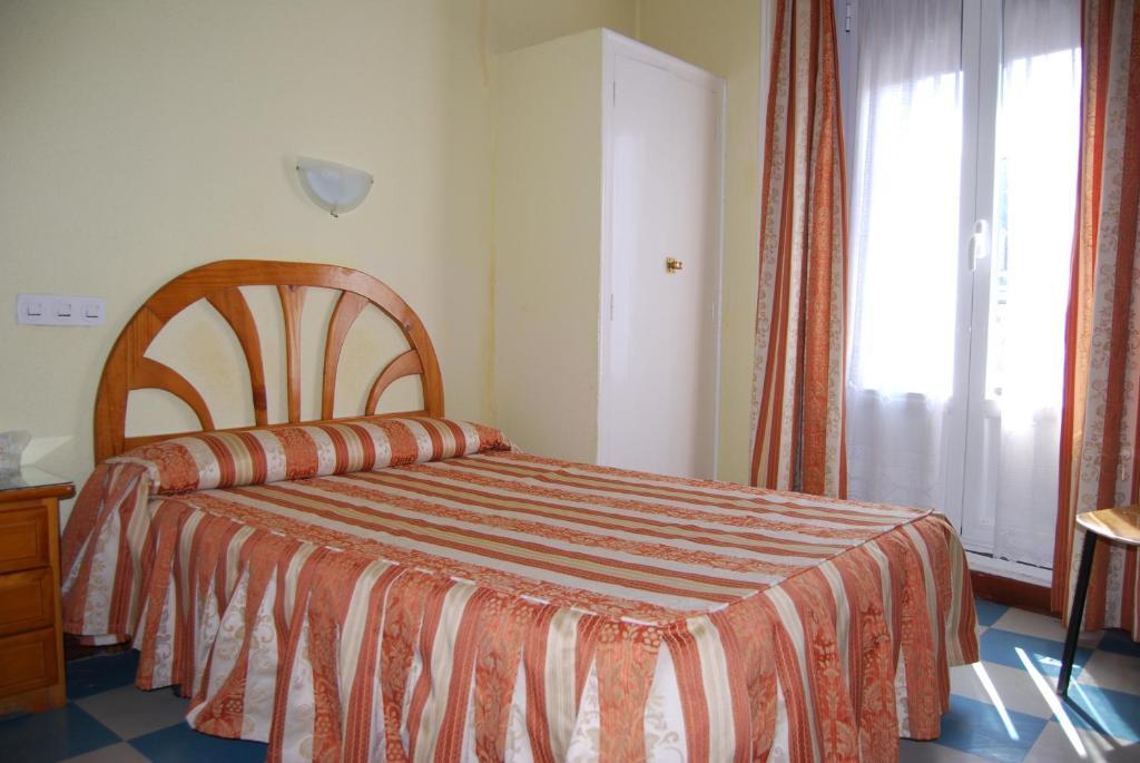 Double Room,64909894:JPEG