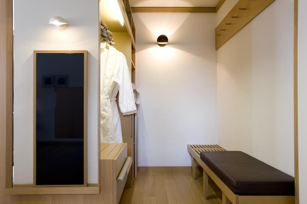 Double Room,1589457199:JPEG