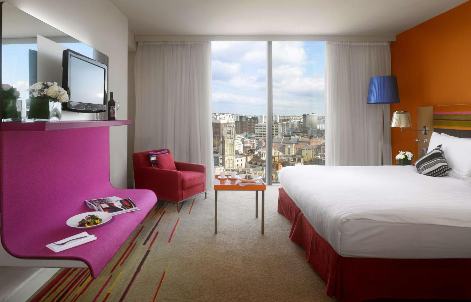Quarto Premium com Vista da Cidade