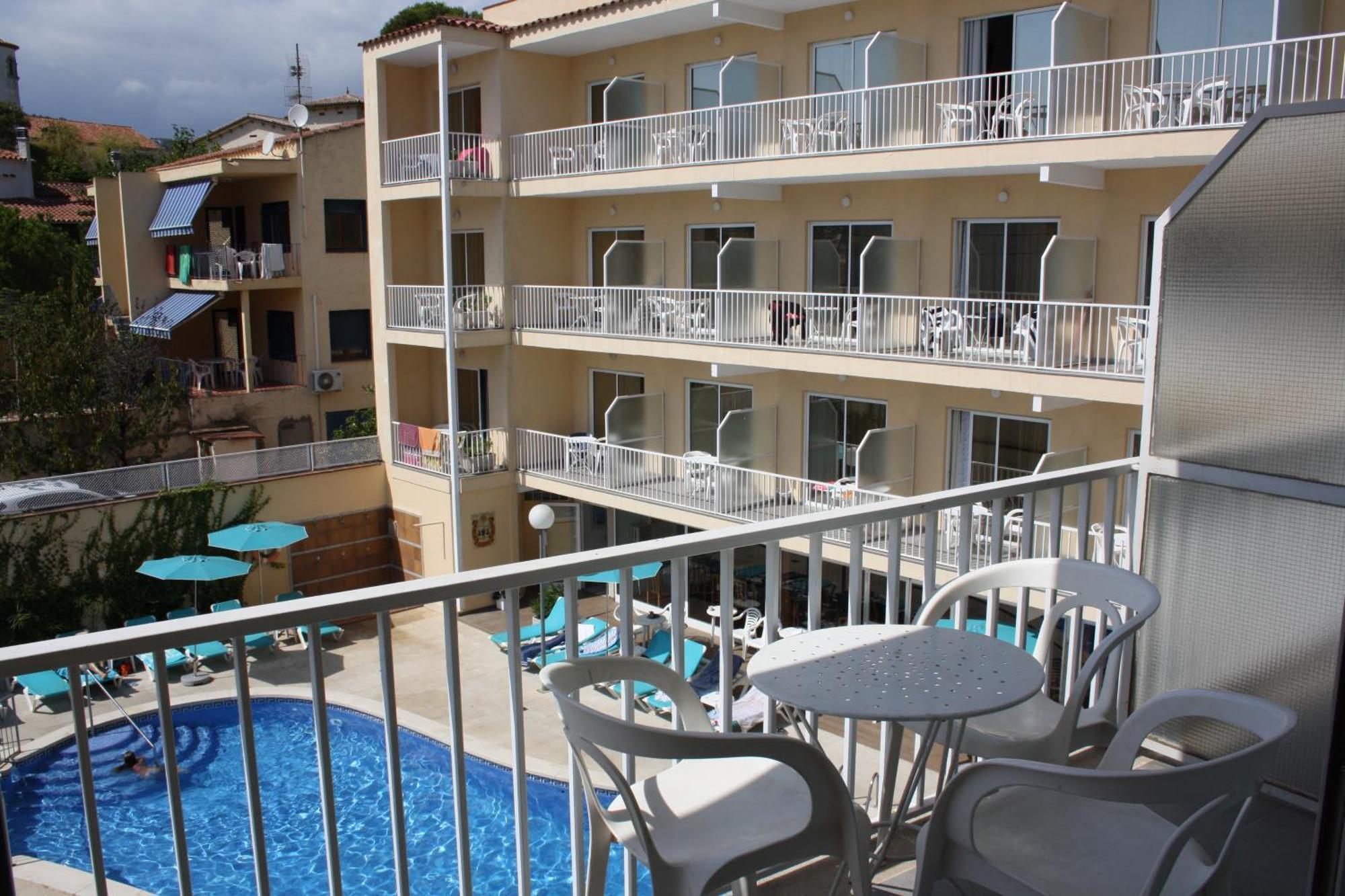 Chambre Quadruple avec Balcon