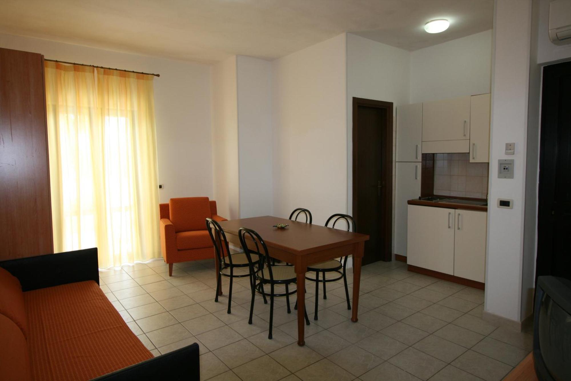 One-Bedroom Apartment
