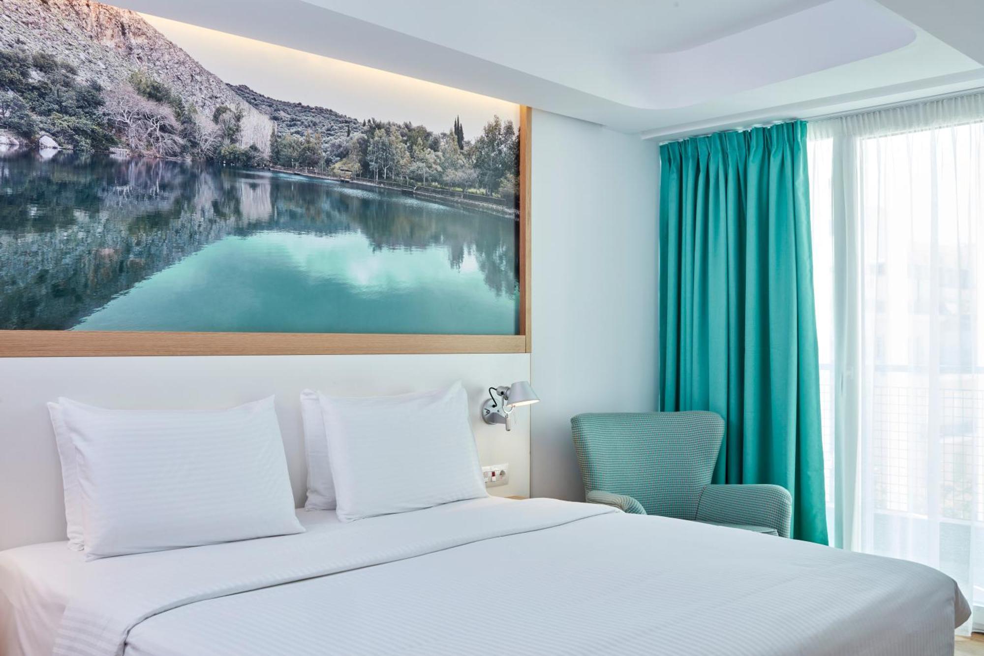 Urban Executive Room