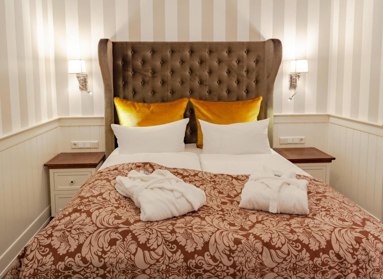 Belle Epoque Double Room
