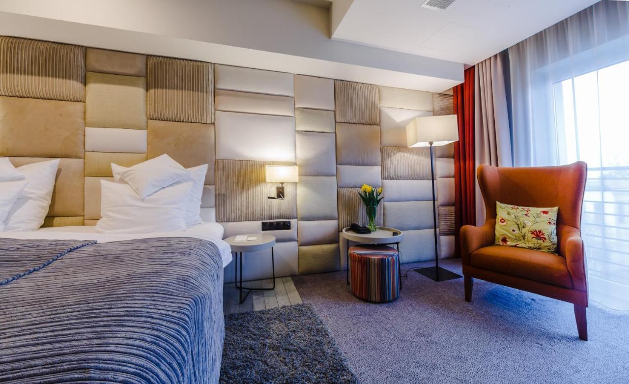 Standard Double or Twin Room,757782274:JPEG