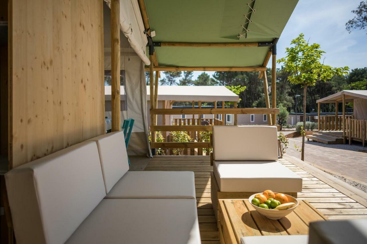 Family Three-Bedroom Tent Terrace
