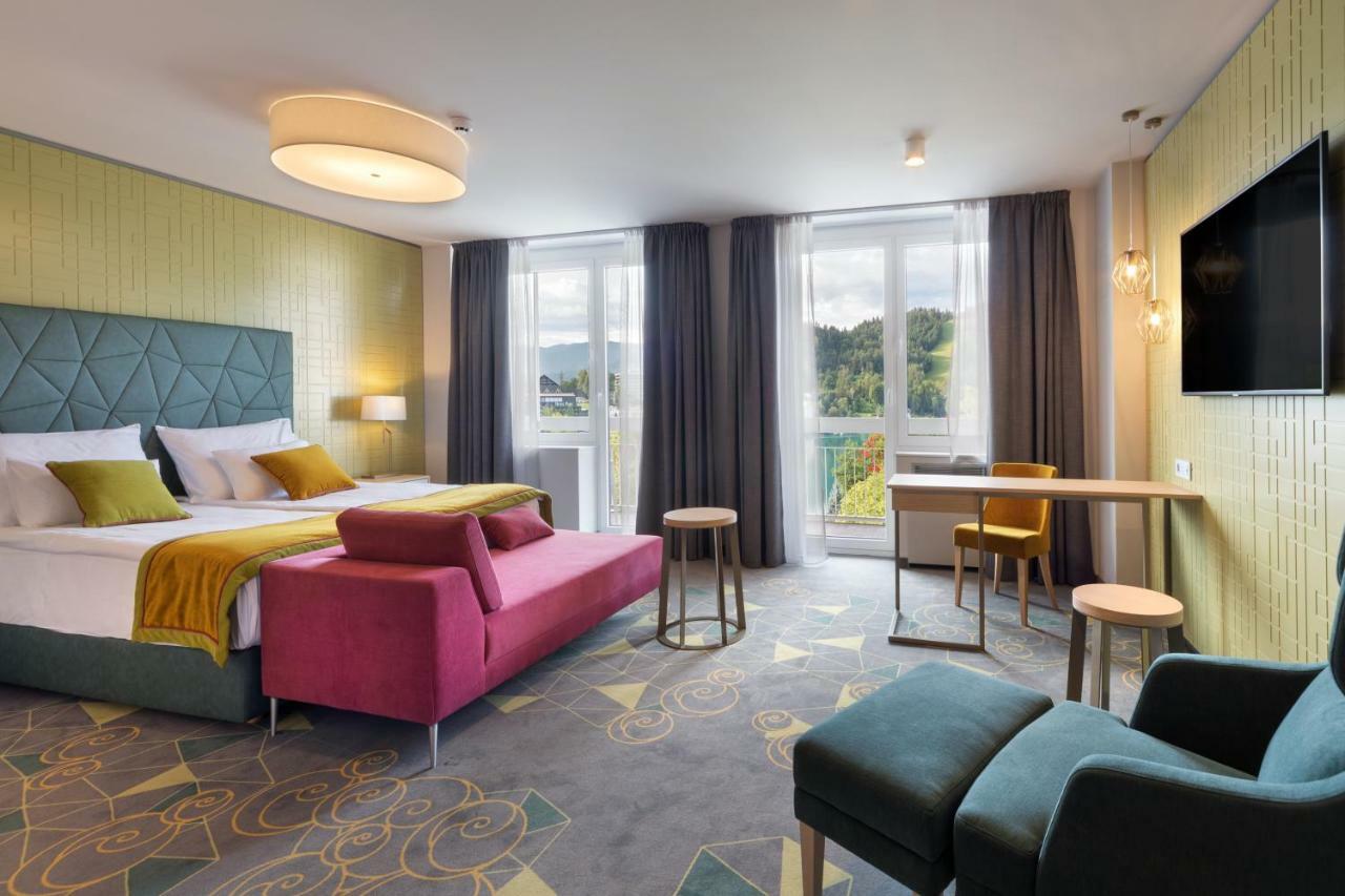 Superior Double Room with Balcony - Lake Side,836082314:JPEG