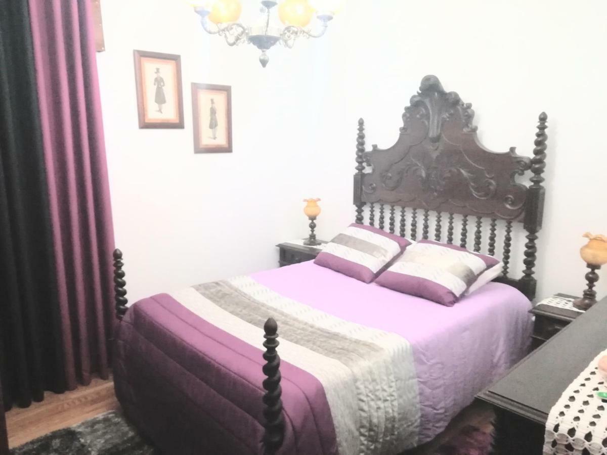 Quarto Duplo com Banheiro Compartilhado