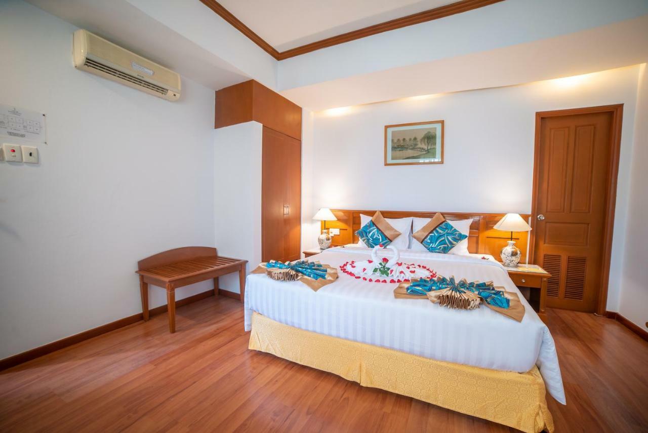 Oscar Elegant Double Room,1213511683:JPEG