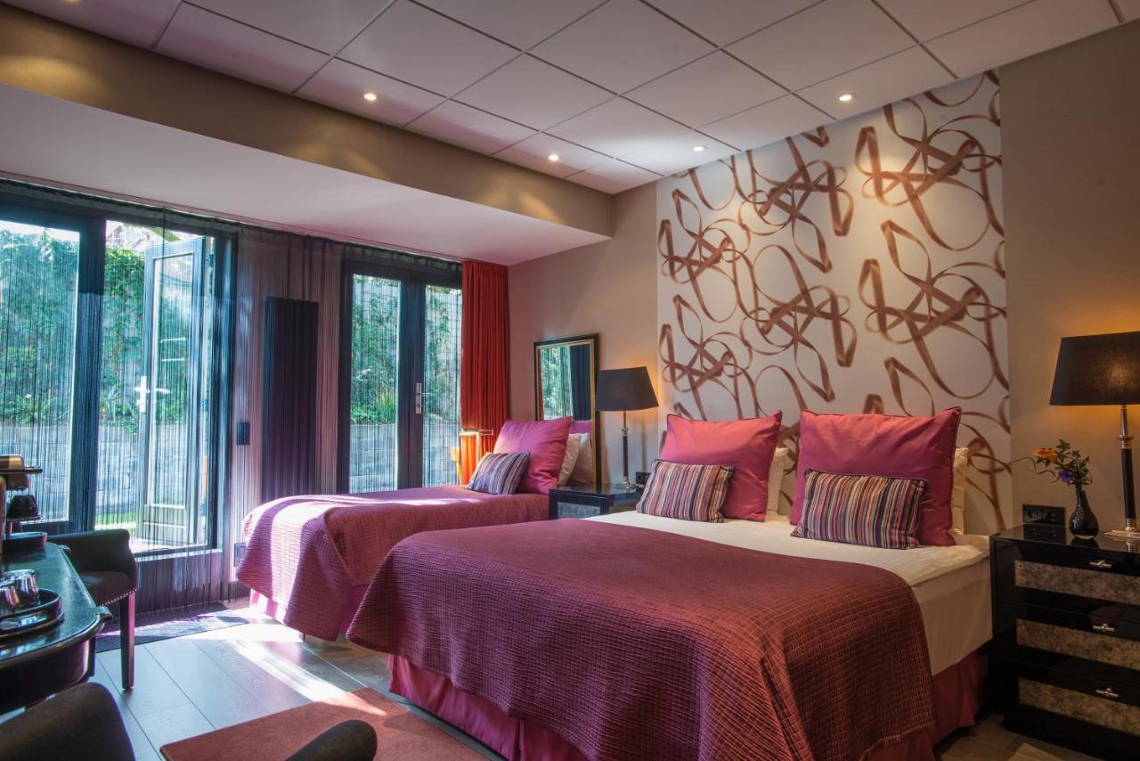 Quarto Triplo com Vista do Jardim