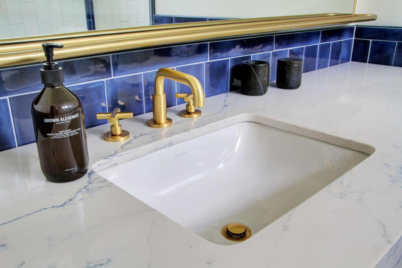 Double Room with Two Double Beds,957589819:JPEG