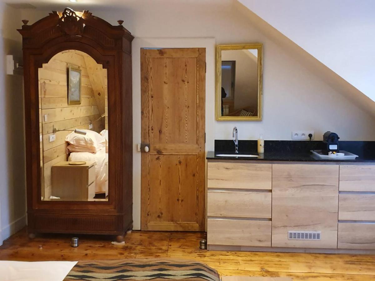 King Room Mountain View