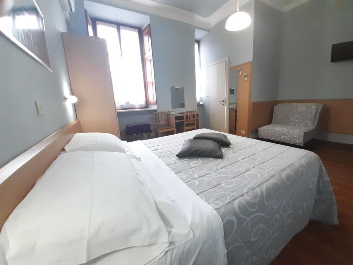 Triple Room with Private Bathroom,986404393:JPEG